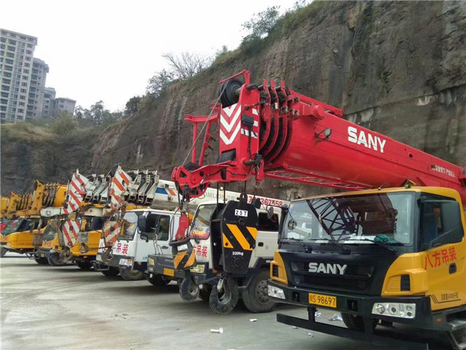 蒙阴县吊车出租按什么计费？台班费、单次费、里程费怎么算？